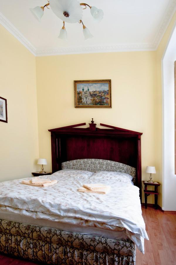 Pension Napoleon Karlovy Vary Extérieur photo