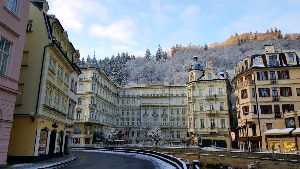 Pension Napoleon Karlovy Vary Extérieur photo